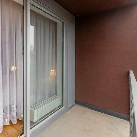 Cozy And Quiet City Center Flat Plus Free Parking タリン